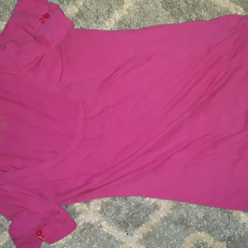 M pink low front shirt